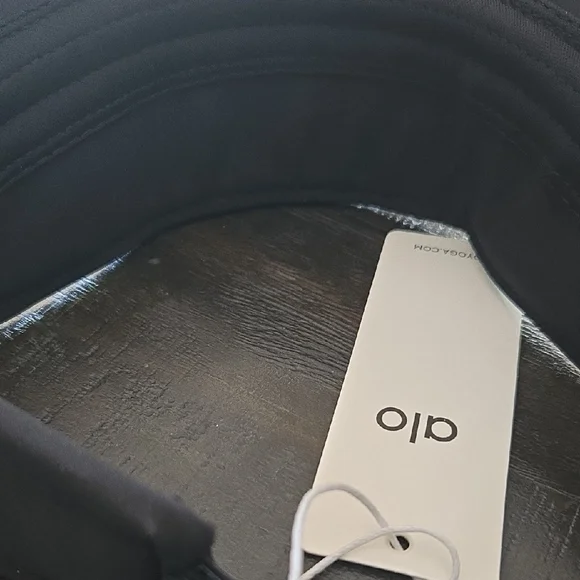 ALO Yoga Black Sports Visor - Picture 8 of 10
